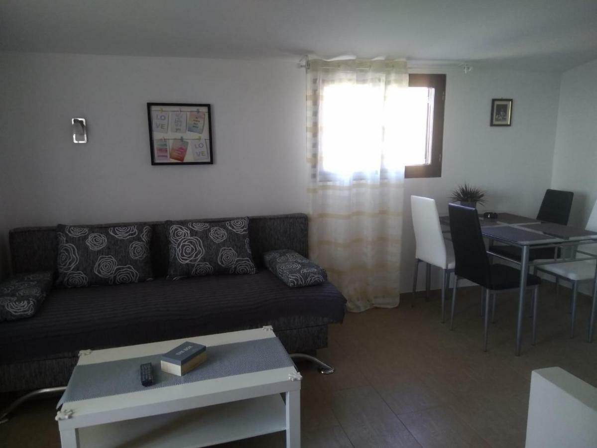 Apartment Leon & Grga Šibuljina エクステリア 写真